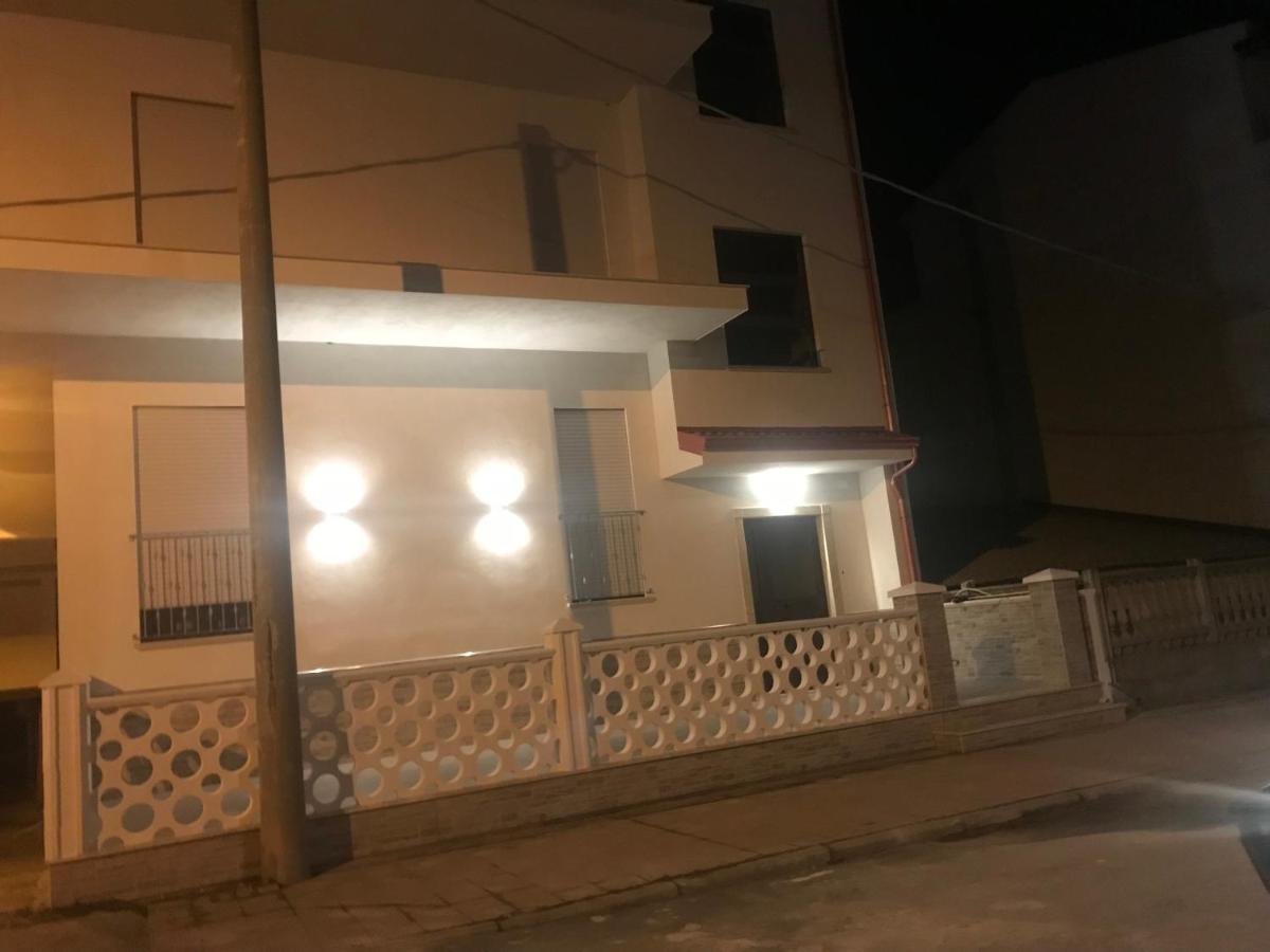 Un Posto Al Sole Acomodação com café da manhã Torretta  Exterior foto